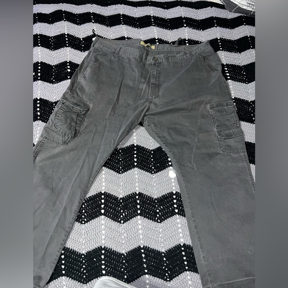 Baggy Gray Cargos